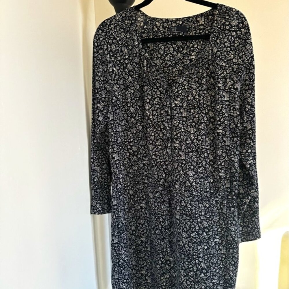 Gap Floral navy long-sleeve sheath dress